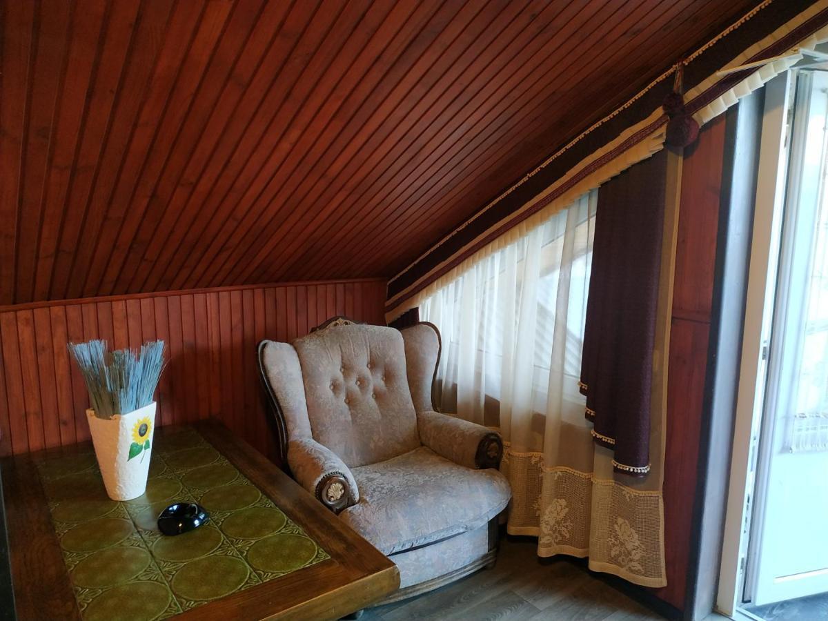 Guest House Лвив Екстериор снимка