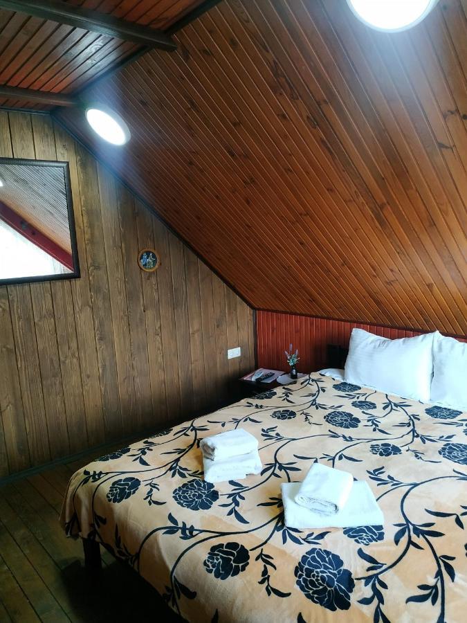 Guest House Лвив Екстериор снимка