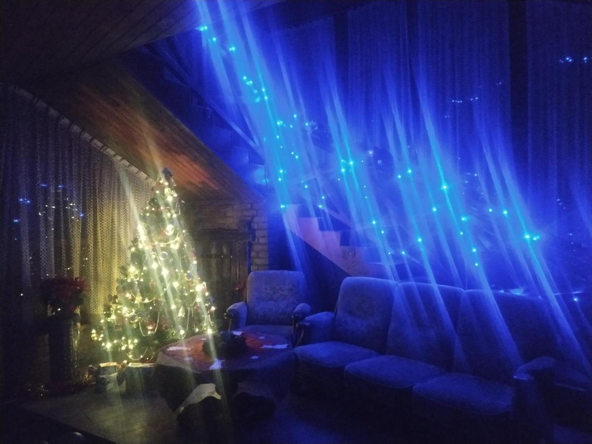 Guest House Лвив Екстериор снимка
